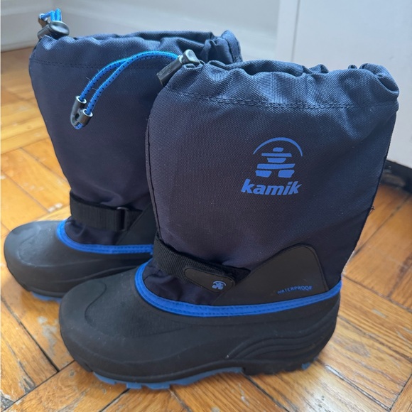 Kamik Black and Blue Snow Boots - Picture 6 of 6